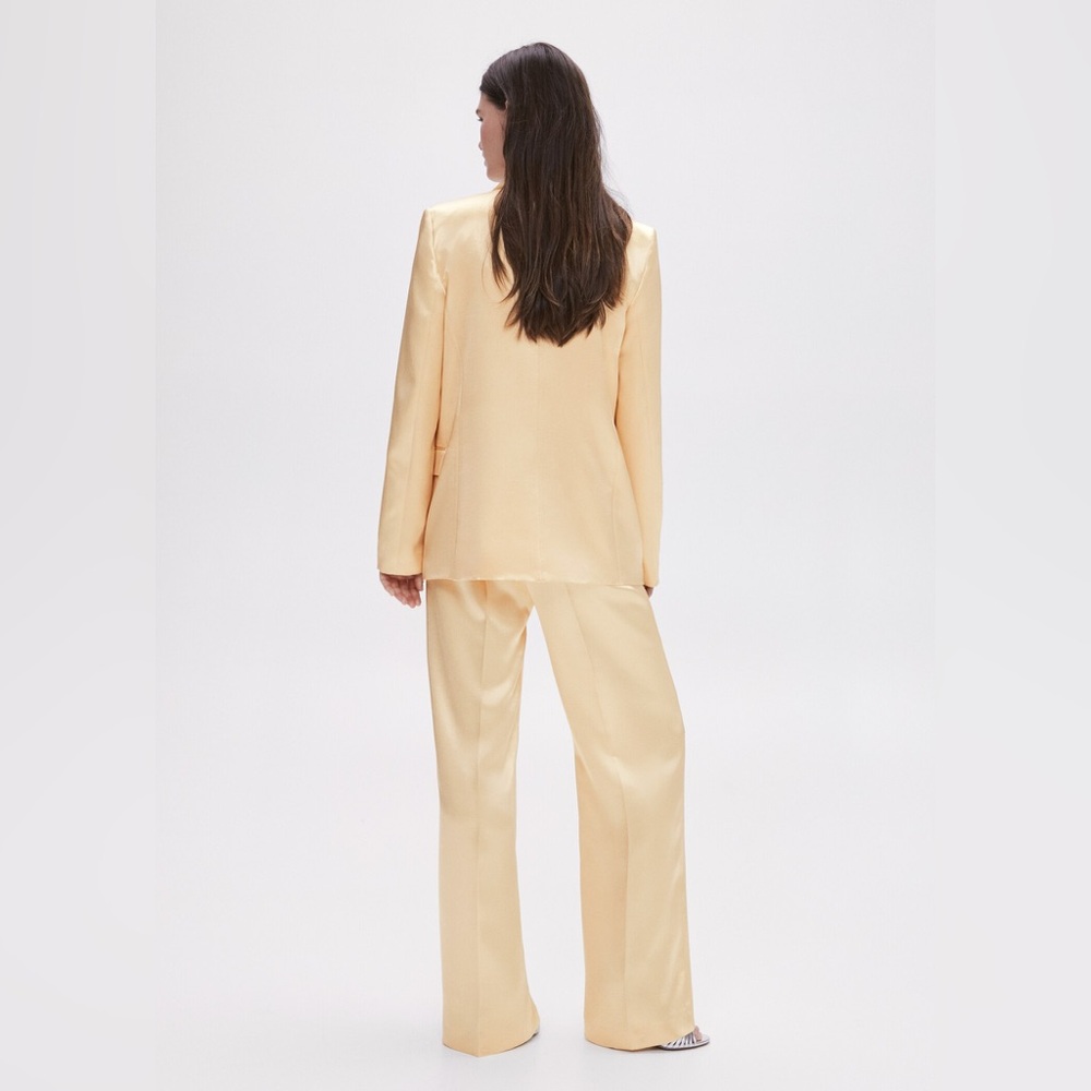 NWOT MANGO Selection Cream Satin-Finish Suit Blazer Jacket - Picture 3 of 13